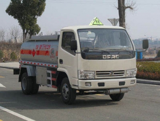 �����Լ��ͳ�