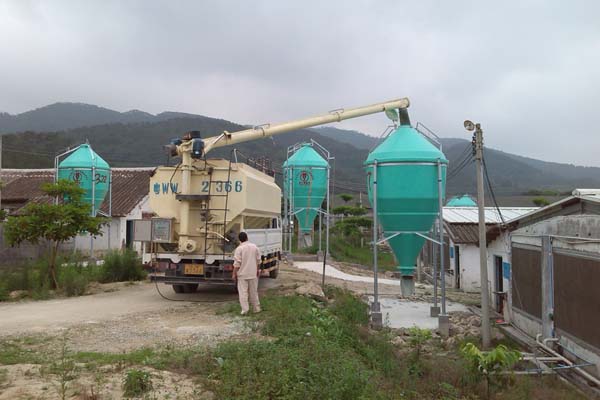 ɢװ���ϳ������ϳ�ж���ϲ���ͼ