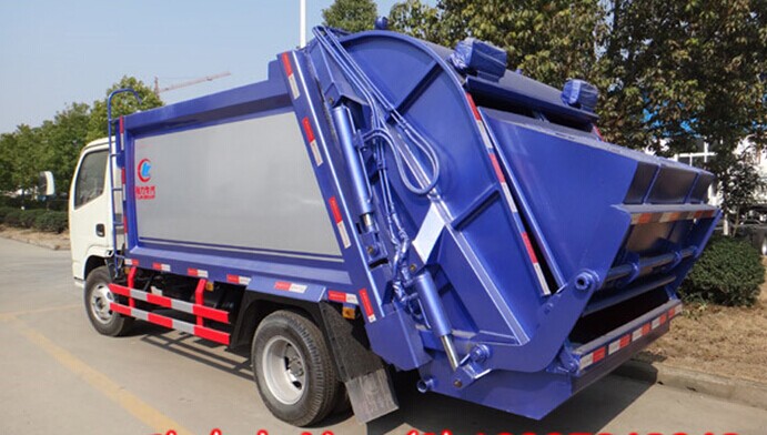 4方东风福瑞卡压缩垃圾车 4方东风福瑞卡压缩垃圾车