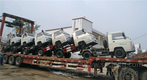 一批福田长安车厢可卸式垃圾车支援农村环境建设 一批福田长安车厢可卸式垃圾车支援农村环境建设