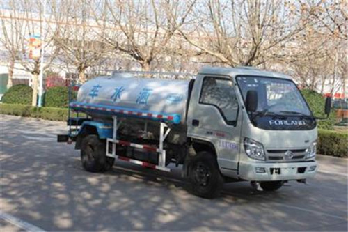 ���ĸ���С��֮��3��ˮ����5�֣�