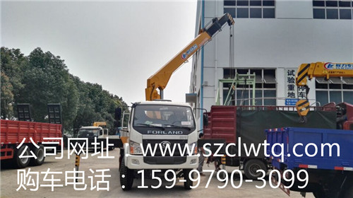 �½�����������ˮ��վ�ں�����������һ̨���ĸ���ʱ���г��泵��ͼƬ