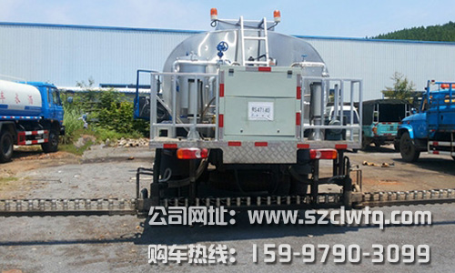 �����������������߱��ɫ·�������г�