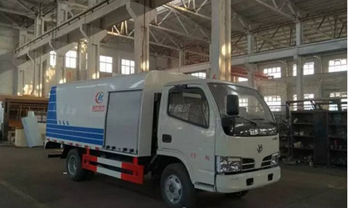 ����С������������ϴ������ͼƬ