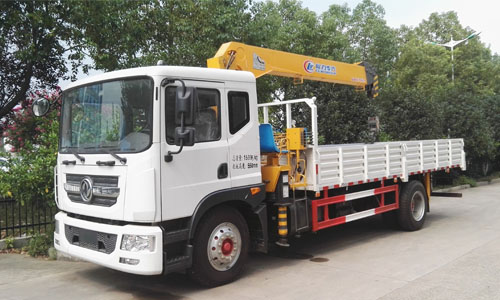 东风多利卡D9随车起重运输车图片 东风多利卡D9随车起重运输车图片