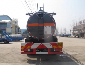 ������ǰ�ĺ�����ʴ����Ʒ��ʽ���䳵