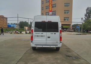 ���彭������