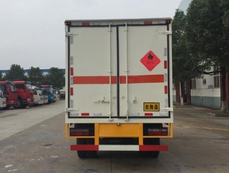 ���嶫����ȼ������ʽ���䳵