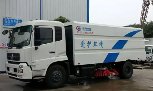 东风天锦扫路车 东风天锦扫路车