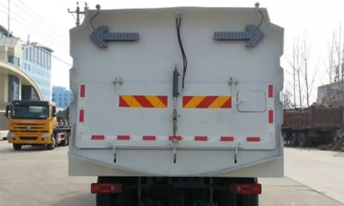 清扫车尾部图片 清扫车尾部图片