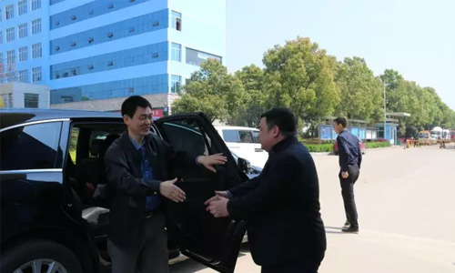 �廪��ҵ�����о�ԺԺ�����Ȩ���ó����������Ź�˾����ָ������