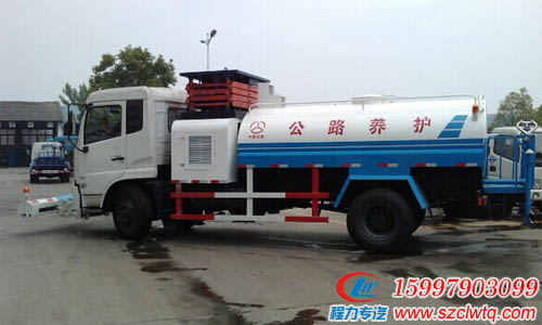 �����ѹ�峵��·����ϴ����װҺѹ�����豸ͼƬ