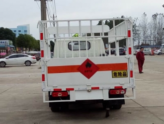 ����Ծ��С������ƿ���䳵