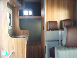 �����C�ͷ���