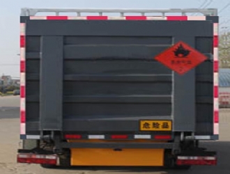 ���嶫��D6��ƿ���䳵