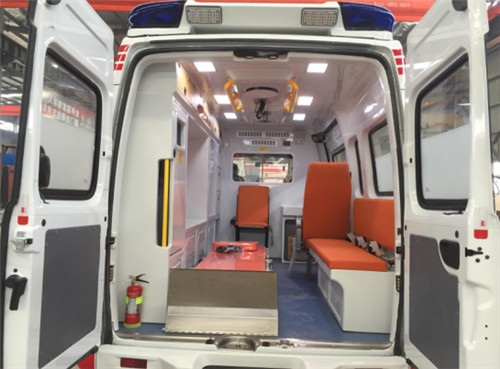 ��ͨ�ж��໤�;Ȼ����ڲ�ͼƬ