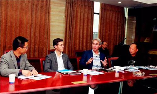  �㽻��������գ�Σ��������METAGRO��˾�⼮�ͻ�ר�̸������������������������񿼲죬��ɲɹ�����Ŀ�������Э�顣