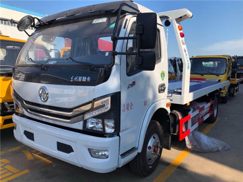 国六东风多利卡D7白色一拖二清障车 国六东风多利卡D7白色一拖二清障车