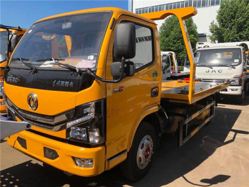 蓝牌国六东风D6黄色一拖二平板清障车 蓝牌国六东风D6黄色一拖二平板清障车