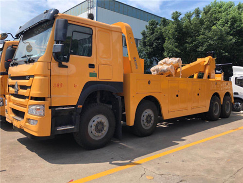 重汽豪沃(黄色)前四后八拖吊连体一拖一清障车 重汽豪沃(黄色)前四后八拖吊连体一拖一清障车