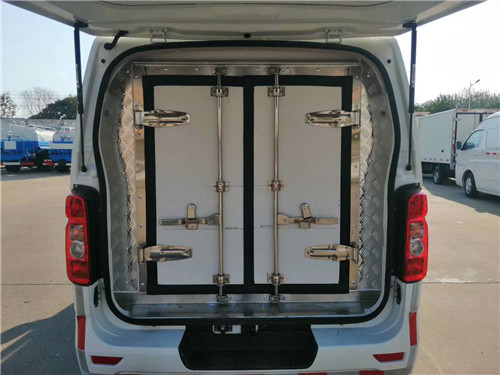 �����������M80�����س�