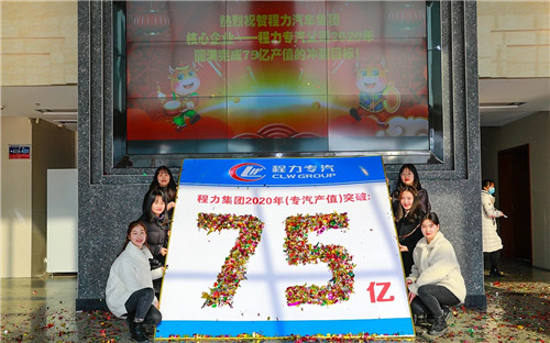 ��һ�̣��ü�����Զ�������õ�˲�䣬���������������ڹ��δ�������ǿ����Ժ���˵�Լ���ר�������ˣ������������Ʒ�ƣ����Ƿܶ�������ƴ���������ڲ�ֵǧ�ڲ�ֵ�����������¶ȵ����֣������������ഺ��Ѫ��������ᱮ��