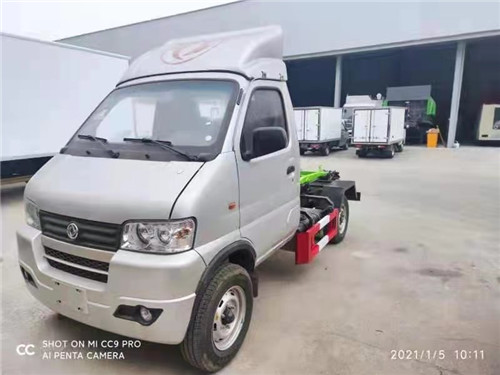 ����С�������������жʽ������