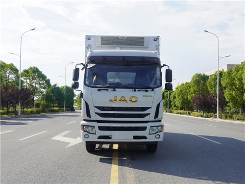 ���������п�����˹Q9 5000�����س�