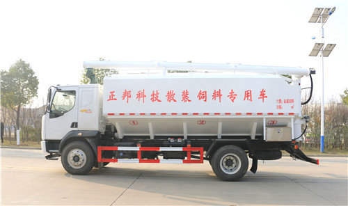 �����������������ɢװ���ϳ���4*2��L3��ʻ��ͼƬ