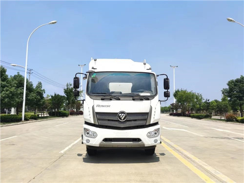 ������������ES7��ʻ��ǰ�ĺ������ϳ�ͼƬ