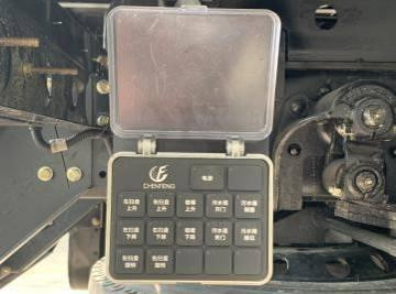 �������á���ʾ��+������+CAN ���߲�����塱�Ŀ���ģʽ����ѡ�����깤��ģʽ����ҵ�𶯺���ҵֹͣʱ����������ת�ٿ��ơ����������������շŵ���ҵװ��ȫ��һ�����ƣ��������