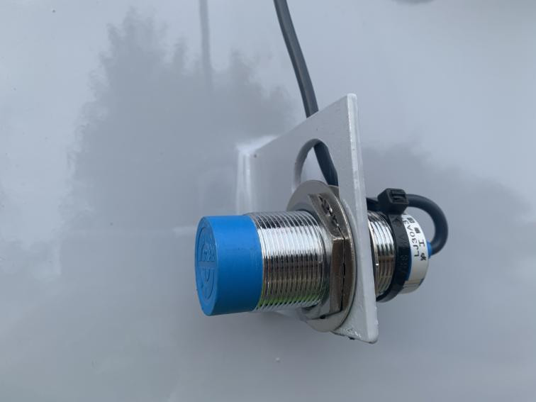 �߱������������ȫ����װ�ã��ں���δ��״̬�£�ȷ���������޷�����