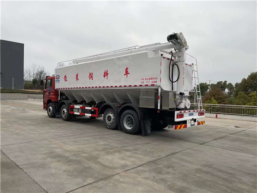 ������ź�Vǰ�ĺ���ɢװ�������䳵