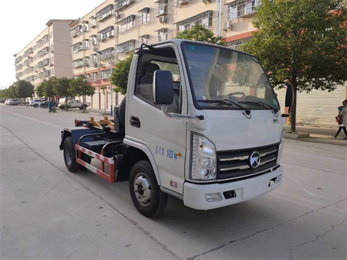 ����4����������������