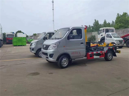 �����ӱ�����3�������жʽ������