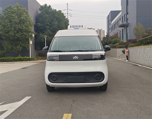 上汽大通大拿V1纯电动51度电冷藏车超长电池质保(8年40万公里) 上汽大通大拿V1纯电动51度电冷藏车超长电池质保(8年40万公里)