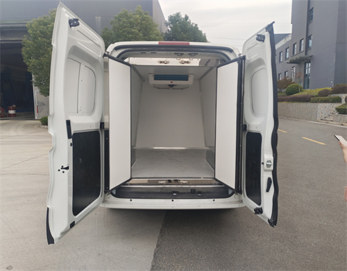 上汽大通大拿V1纯电动51度电冷藏车超长电池质保(8年40万公里) 上汽大通大拿V1纯电动51度电冷藏车超长电池质保(8年40万公里)