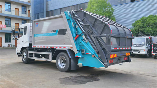 �������12����ѹ�������������ӱ�