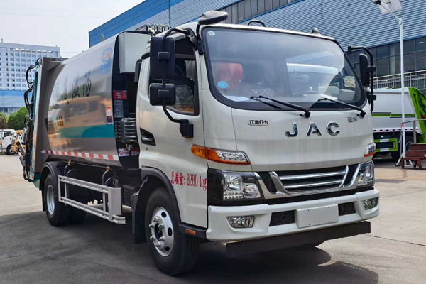 �������� 8 ����ѹ��������