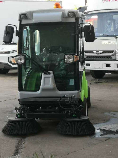 ����ȼ��ɨ�س�ɨ·��