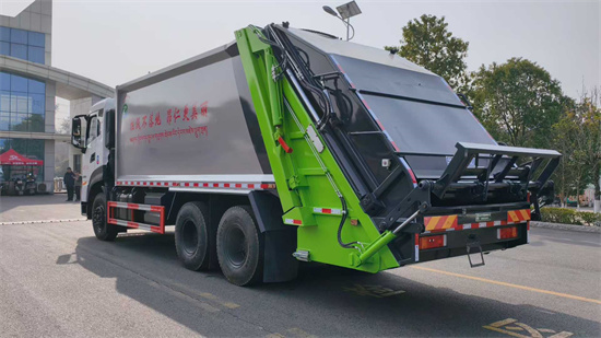 ����������˫��23����ѹ����������������