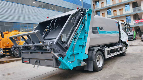 新款东风多利卡 10 立方压缩垃圾车 新款东风多利卡 10 立方压缩垃圾车