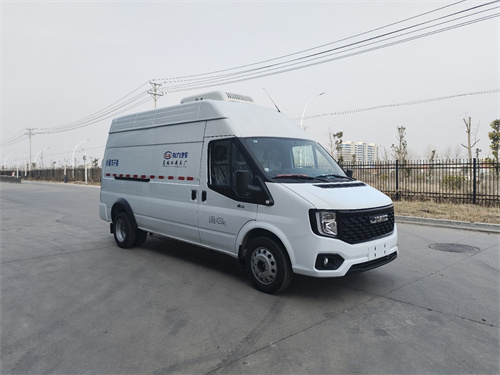 江铃福顺面包冷藏车(柴油后双胎) 江铃福顺面包冷藏车(柴油后双胎)